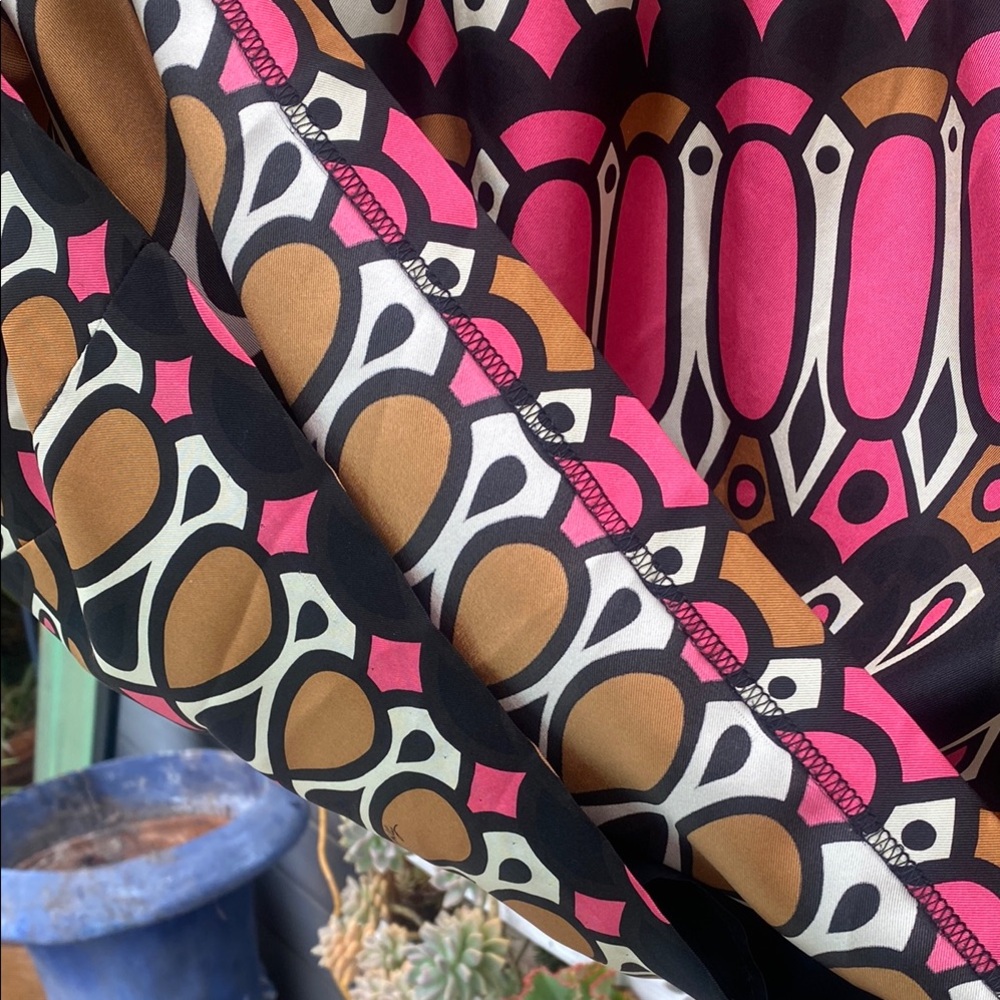 Milly of New York - size 6 100% silk - Picture 7 of 14